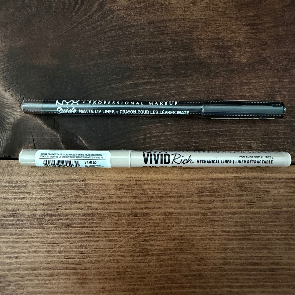 NYX Suede Matte Lip Liner Brooklyn Thorn & Vivid Rich Eyeliner Quartz Queen Duo